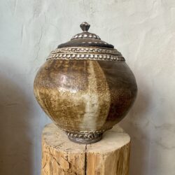 Vase à chapeau